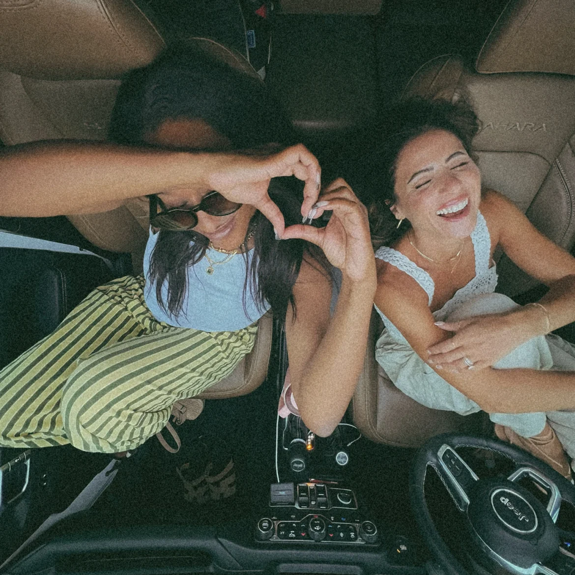 Sjuul ontdekte dat ze ook op vrouwen viel, terwijl ze een vriend had: 'Hij maakte er alleen grapjes over'