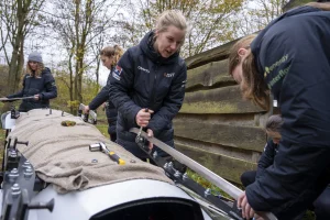 Thumbnail voor Robin zet haar eigen bobsleeteam op: 'Het is vaak bidden dat je niet crasht'