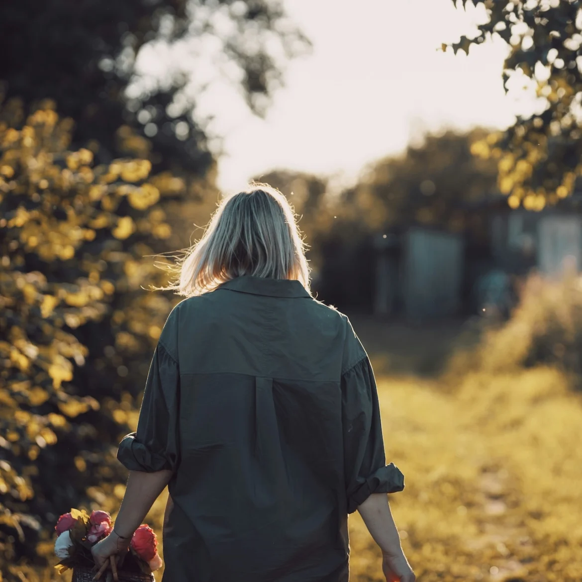 Marieke werd op haar 50e uitvaartbegeleider: 'Klinkt misschien gek, maar ik heb veel plezier in mijn werk'