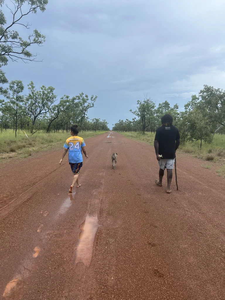 manouk doomadgee weg