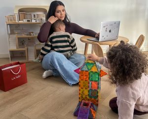Thumbnail voor Maroua richtte bedrijf op tijdens zwangerschappen: ‘Investeerder was bang dat ik weer zwanger zou worden’