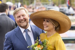 Van de koning tot Krabbé: zo viert bekend Nederland Koningsdag