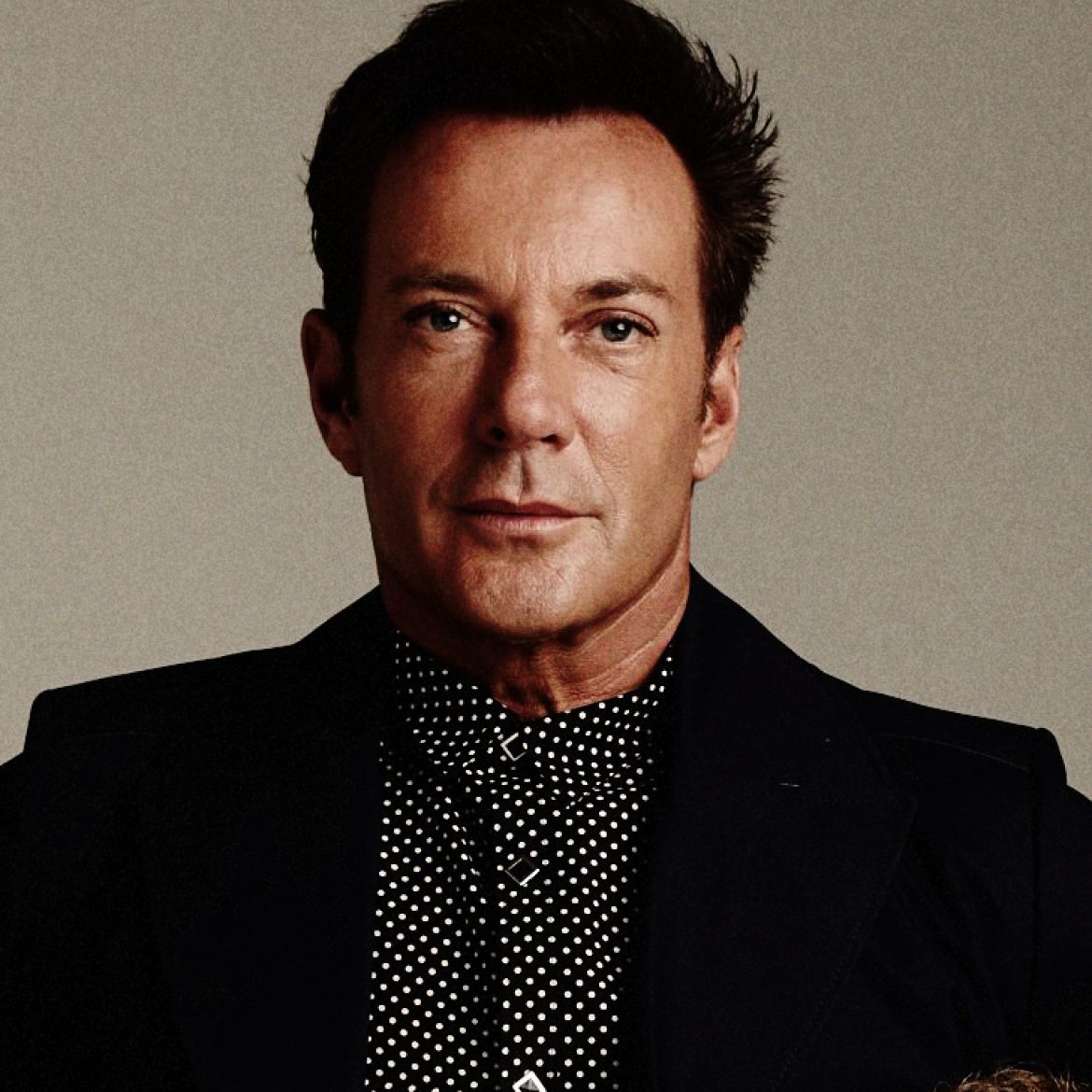 Gerard Joling over incident met biergooier: ‘Ik ben doorgeschoten in mijn emotie’