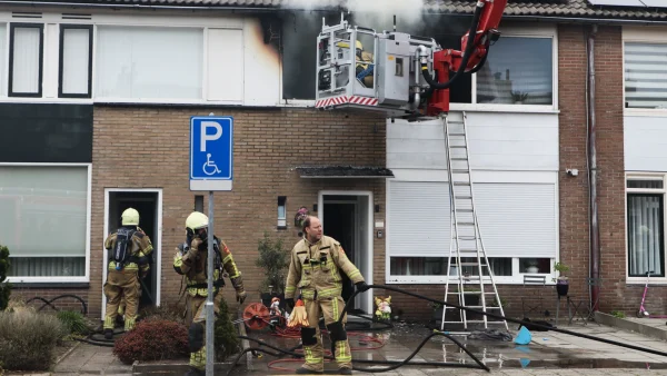 Meisje (14) overleden bij woningbrand Oldenzaal