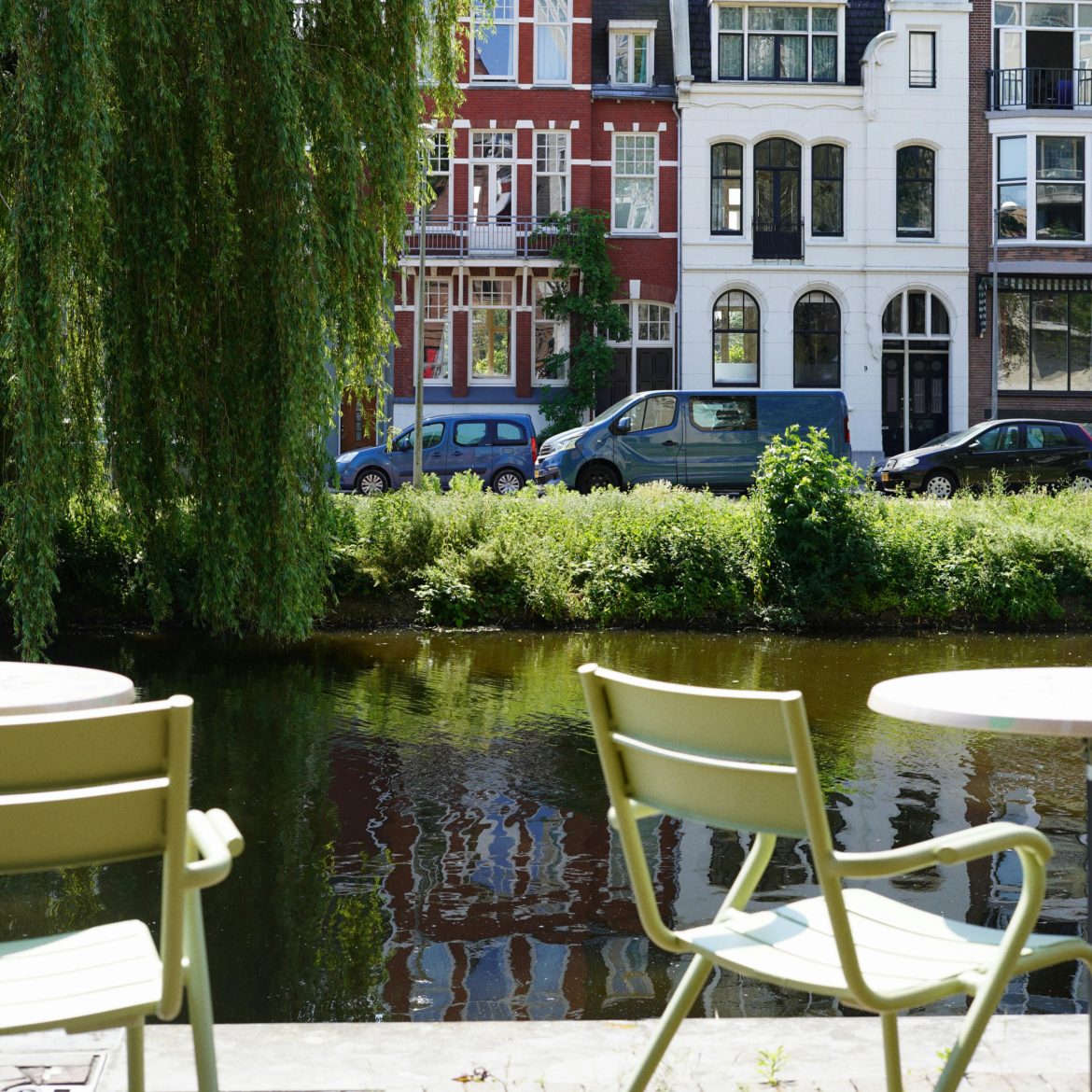 Terras in de zon