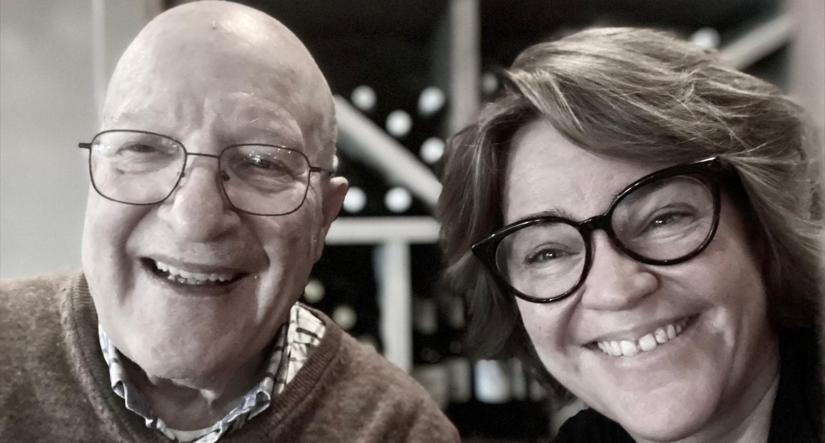 Maaike brengt ode aan haar overleden vader: 'Er is nog geen man in mijn leven opgestaan die aan jou kan tippen'
