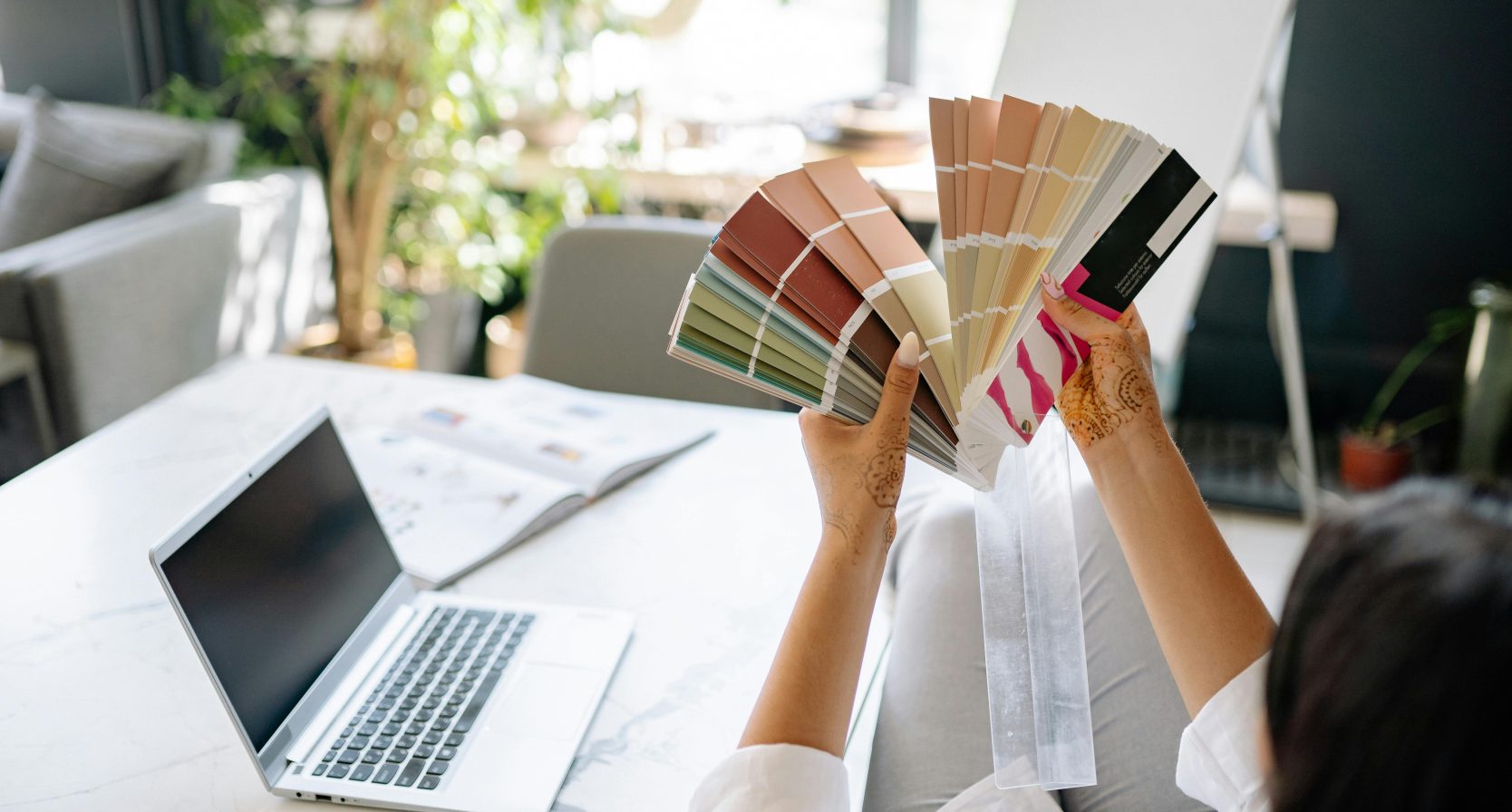 Je huis gezelliger maken? AI-expert Sanne Cornelissen laat zien hoe je AI als stylist gebruikt