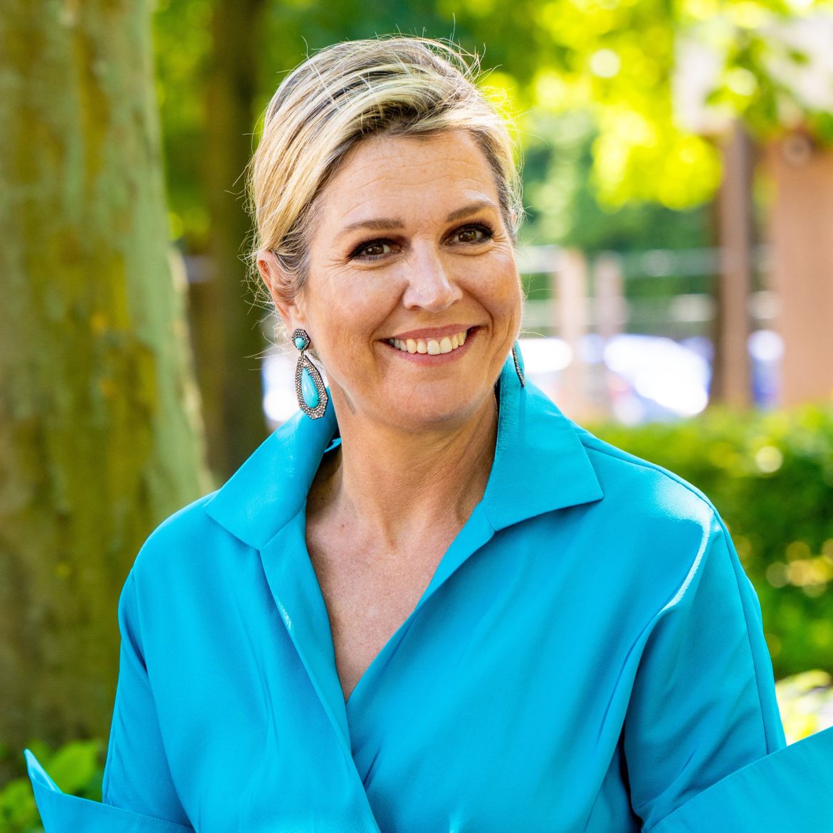Koningin Máxima blaast 55 kaarsjes uit: onze favoriete looks door de jaren heen