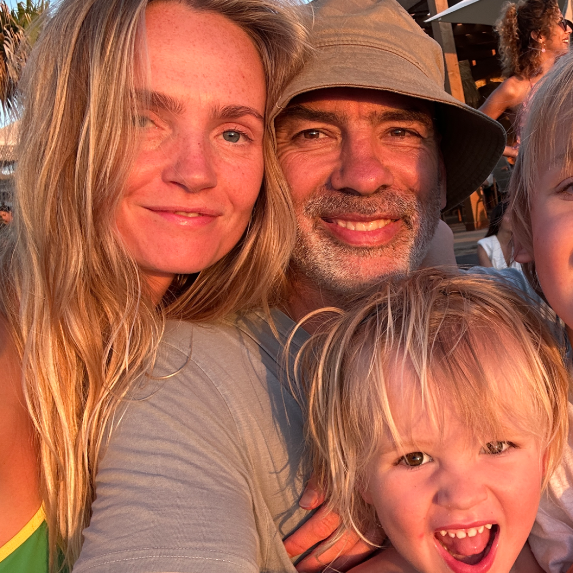 Isabel (35) is moeder, model en ondernemer: 'Eigenlijk ben ik altijd aan het werk'