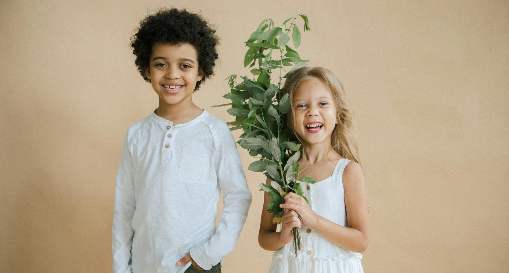 Stylist Valérie Ntantu tipt: met dit kledingmerk draagt jouw mini nét even iets anders