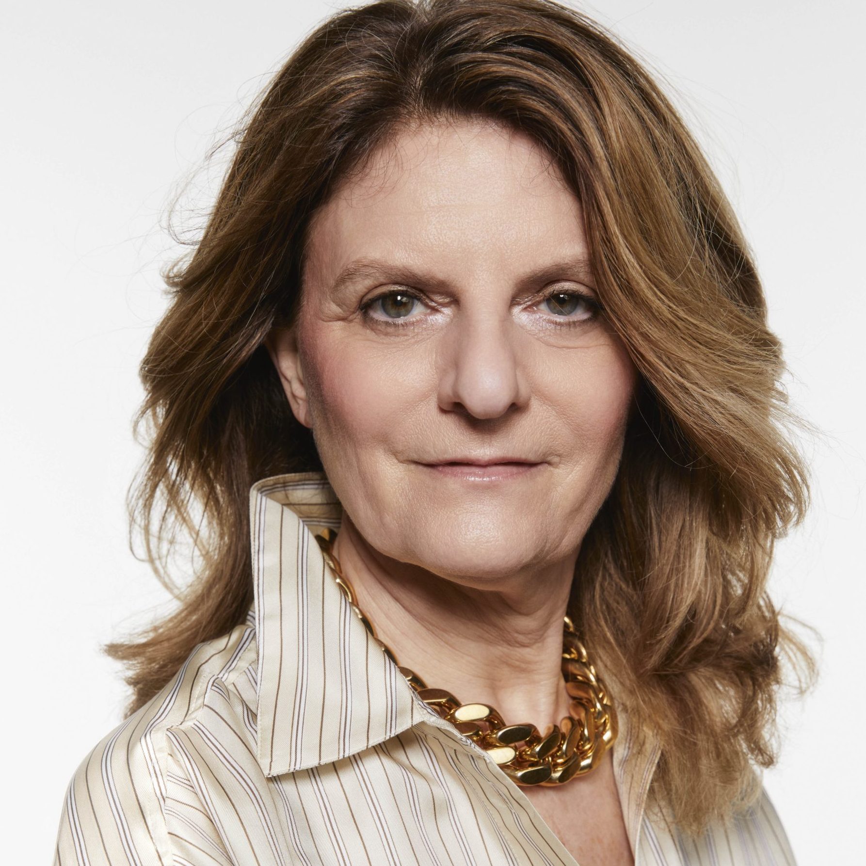 Ingrid (61): ‘Het voelt alsof ik aan mijn tweede jeugd ben begonnen, energiek en in mijn kracht’