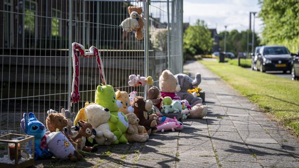 Nieuwe onthullingen in horrorzaak Stadskanaal: er lag al maandenlang een rapport over de kinderen klaar