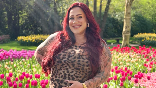 Charo Walop is na traject van vier jaar eindelijk zwanger: ‘Door de hormonen veranderde ik in een heks’