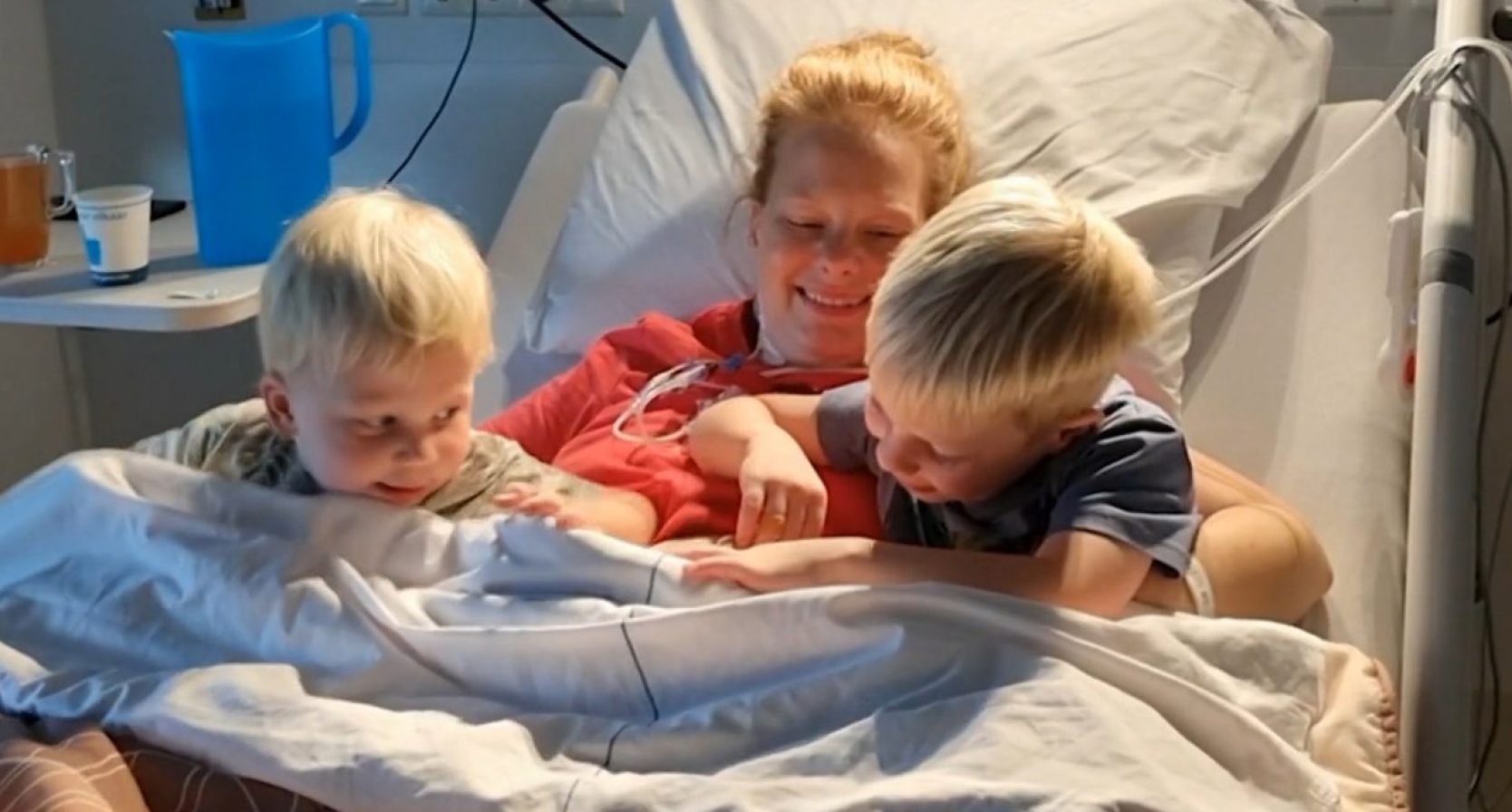 Nicole met haar kinderen in 'Over Mijn Lijk'