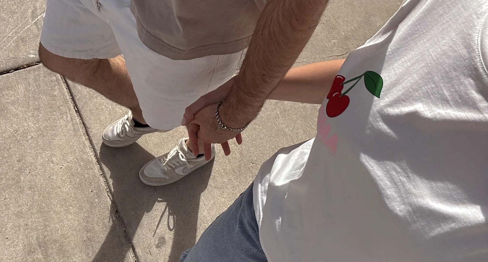 Tara’s vriend hield hun relatie geheim: 'Zijn ouders mochten nooit van ons weten'