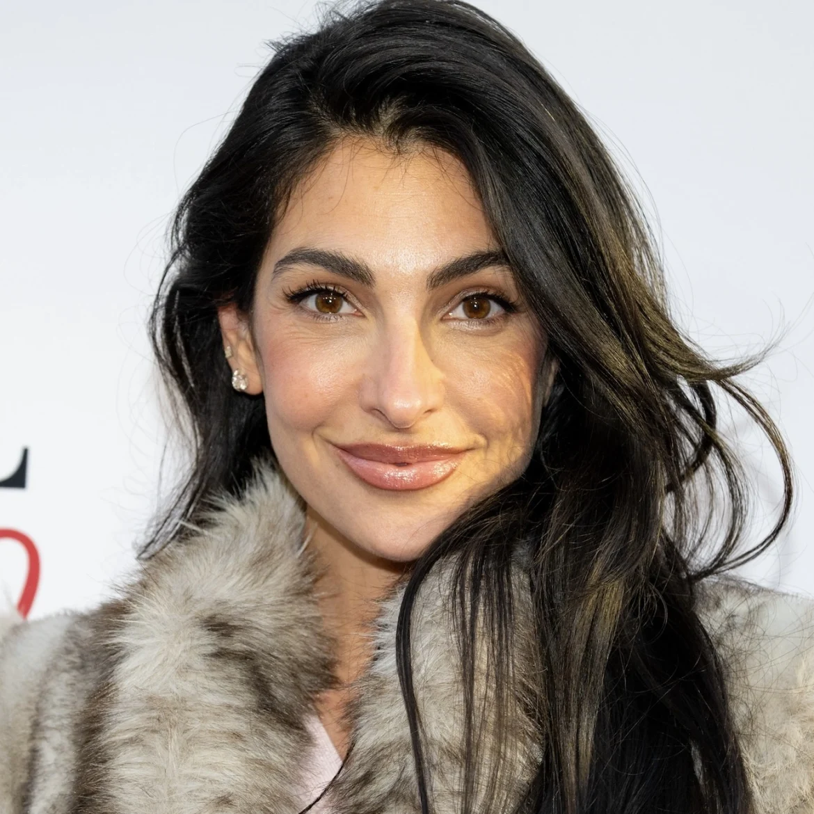 Anna Nooshin deelt in welke mode-items je moet investeren