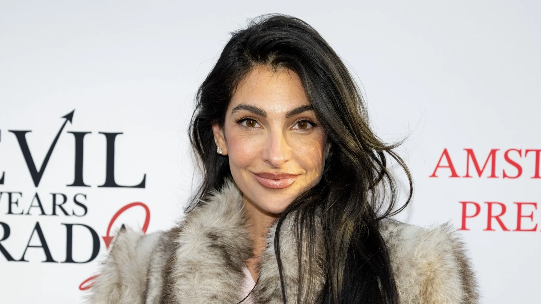 Anna Nooshin deelt in welke mode-items je moet investeren
