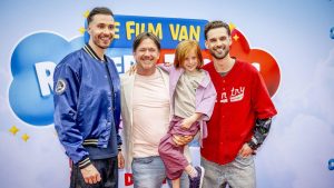Zoontje (6) Johnny de Mol kijkt graag oude shows van oma Willeke Alberti