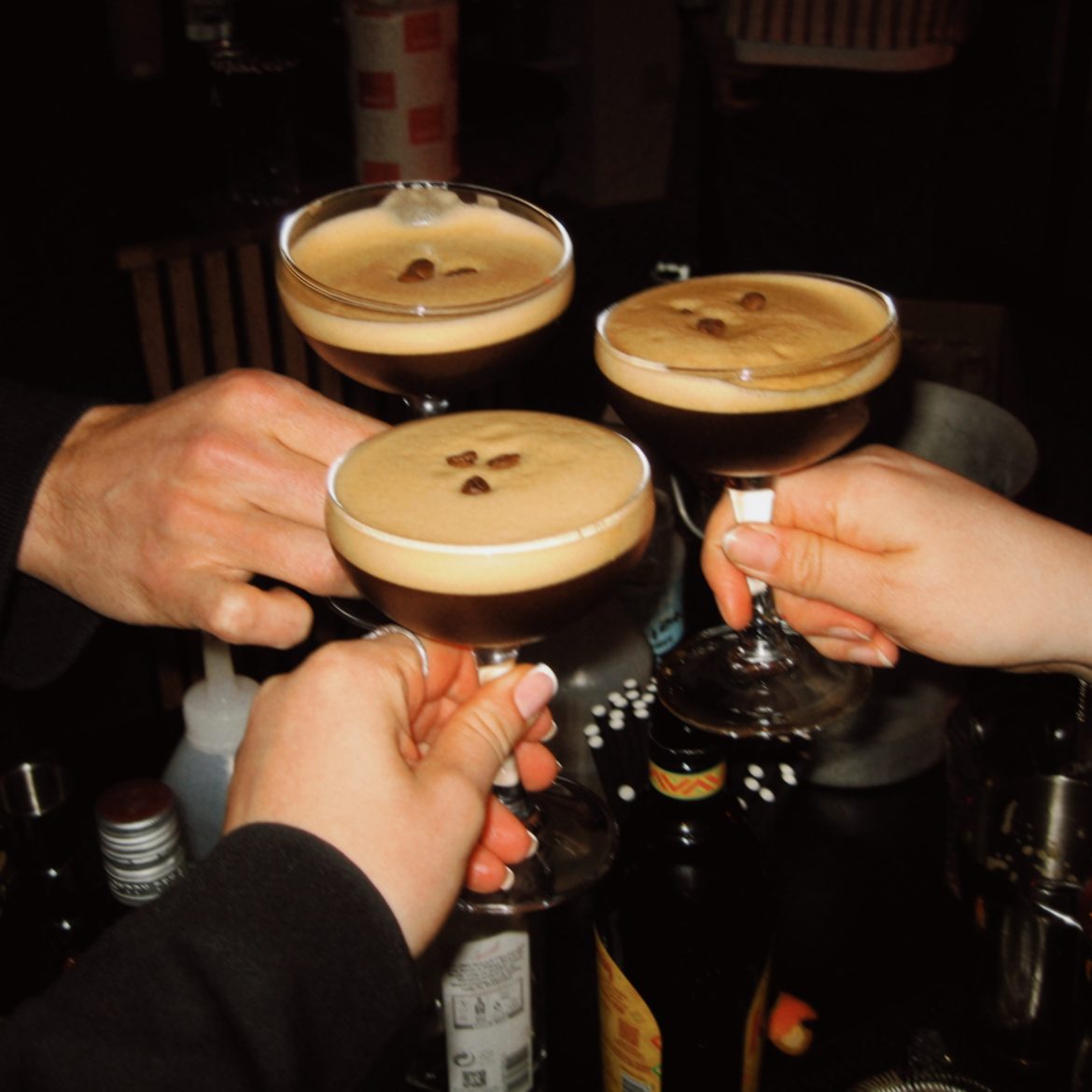 Een espresso martini, maar dan beter: deze cocktail met Mexicaanse twist wil je proeven