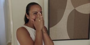 Single moeder Yasmin schrikt van nieuw huis in 'Huizenruilers': 'Oh mijn god, wat is alles oud.'