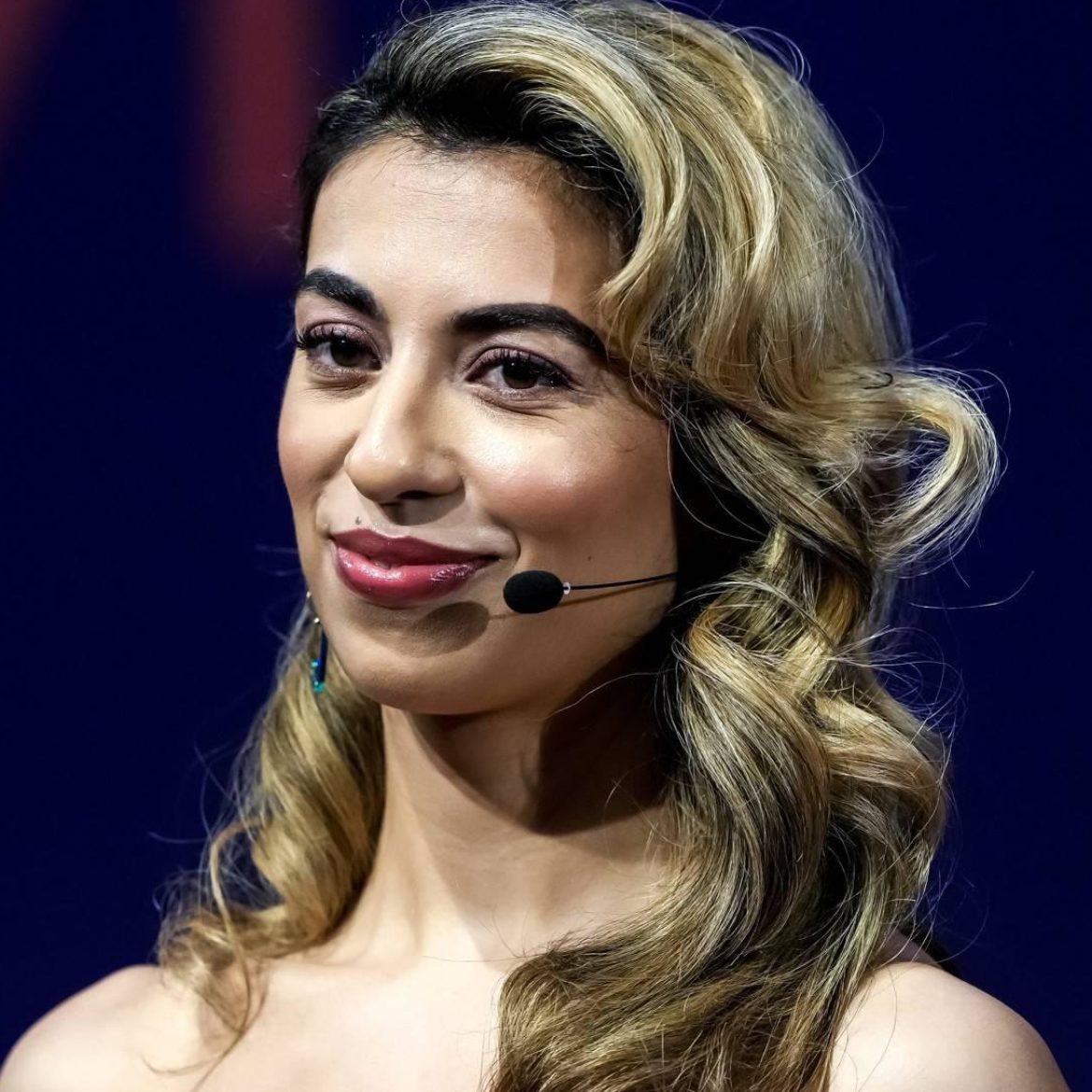 Vader van Hila Noorzai overleden, drie weken na geboorte kleinzoon: 'Rust zacht, baba jaan'