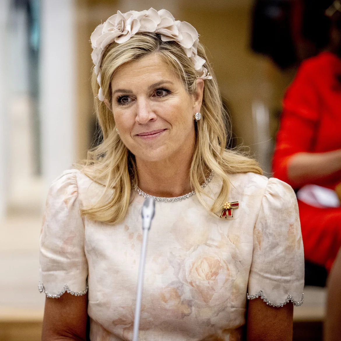 Koningin Máxima in bloemenjurk