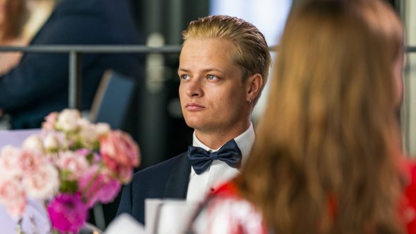 Marius Borg Høiby blijft in cel: hij komt niet vrij om zieke Mette-Marit te bezoeken