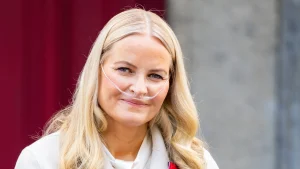 Thumbnail voor Noorse kroonprinses Mette-Marit heeft longtransplantatie gehad