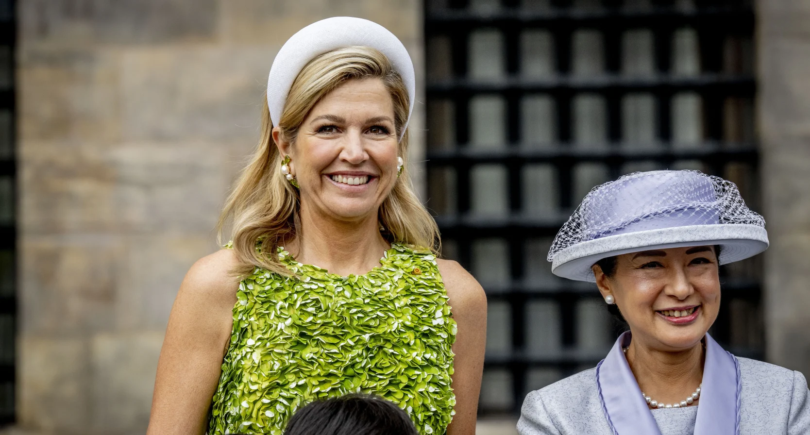 Koningin Máxima verschijnt in een wel heel bijzondere nieuwe jurk tijdens staatsbezoek van Japan
