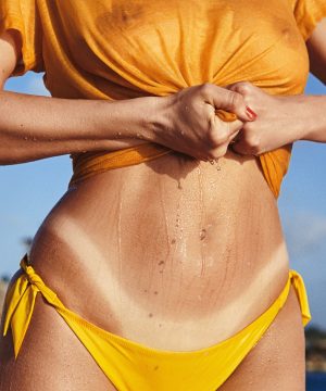 Thumbnail voor Tijd voor een duik in de sale: 11 x bikini's en badpakken die nu zijn afgeprijsd