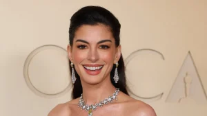 Anne Hathaway