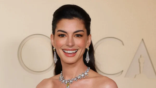 Anne Hathaway