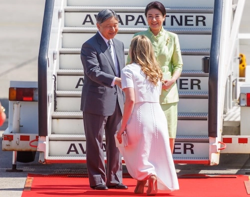 Prinses Elisabeth draagt zomerjurk
