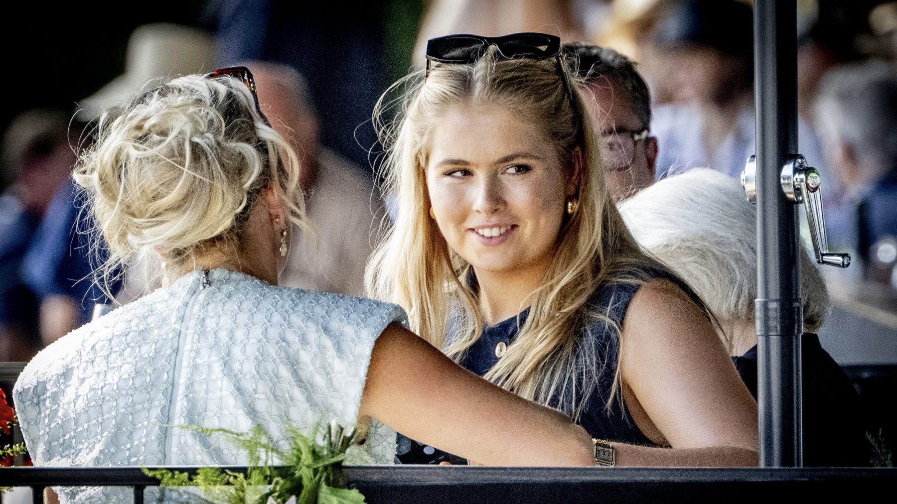 Prinses Amalia met Beatrix