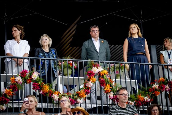 Beatrix met prinses Amalia