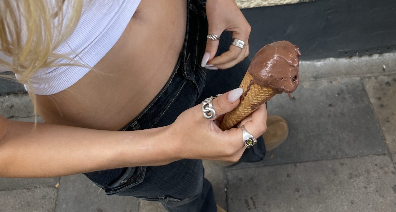 Eén hap ijs, meteen brain freeze? Deze simpele (en gratis) hack helpt binnen no time