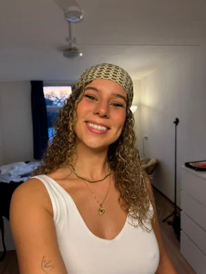 Thumbnail voor Andrea kocht een jaar lang geen nieuwe kleding: ‘De verleiding was er nog steeds’