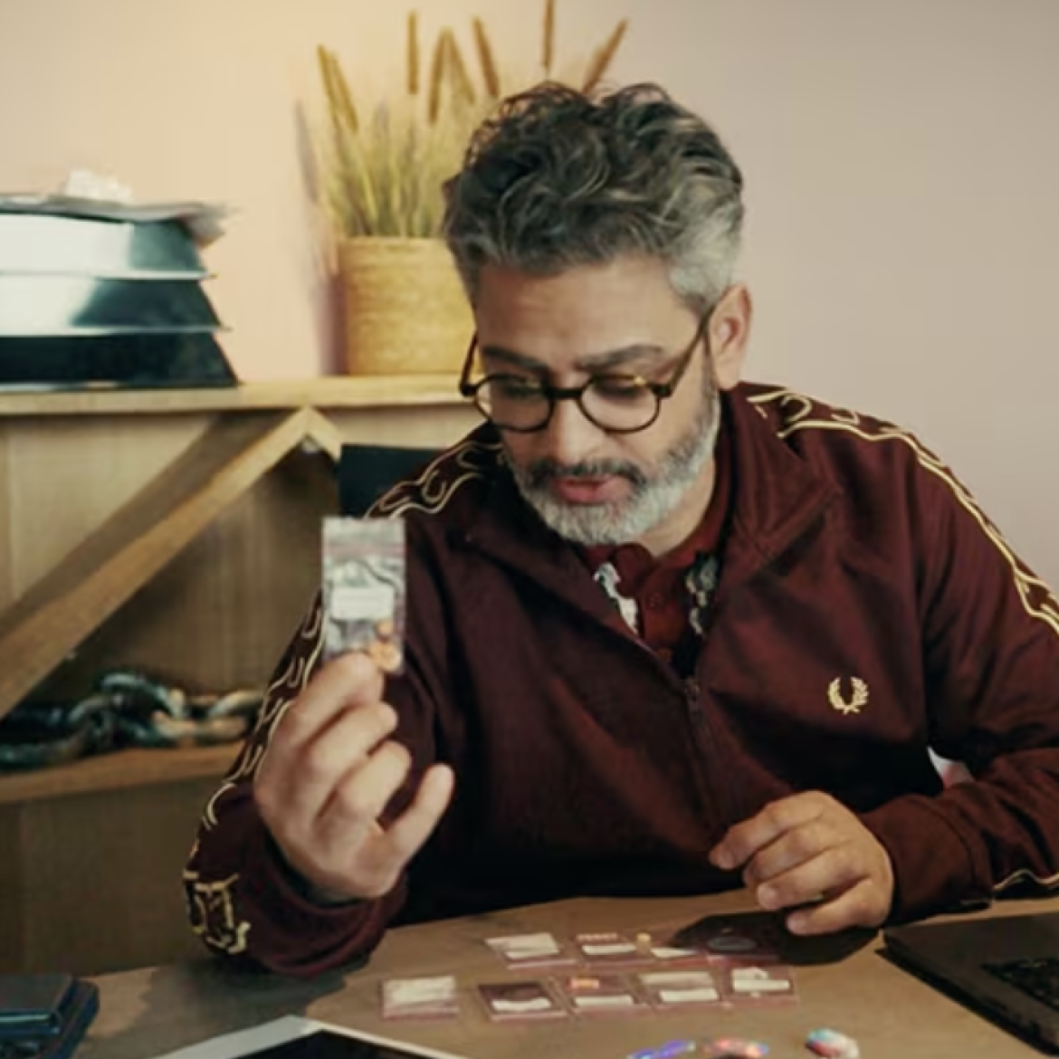 Danny Ghosen maakt docuserie over illegale medicijnhandel