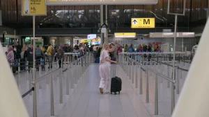 Thumbnail voor Tess deed dit seizoen mee aan Au Pairs: 'Op dat moment dacht ik wel: ik wil gewoon naar huis'