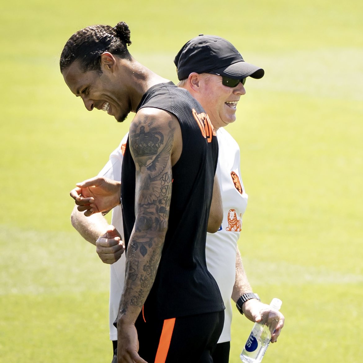 Virgil van Dijk (34) bedankt Koeman (64) op Instagram: 'Niets dan respect'