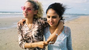 ‘Dunya & Desie’ is nu volledig te streamen en fans zijn nu al door het dolle heen