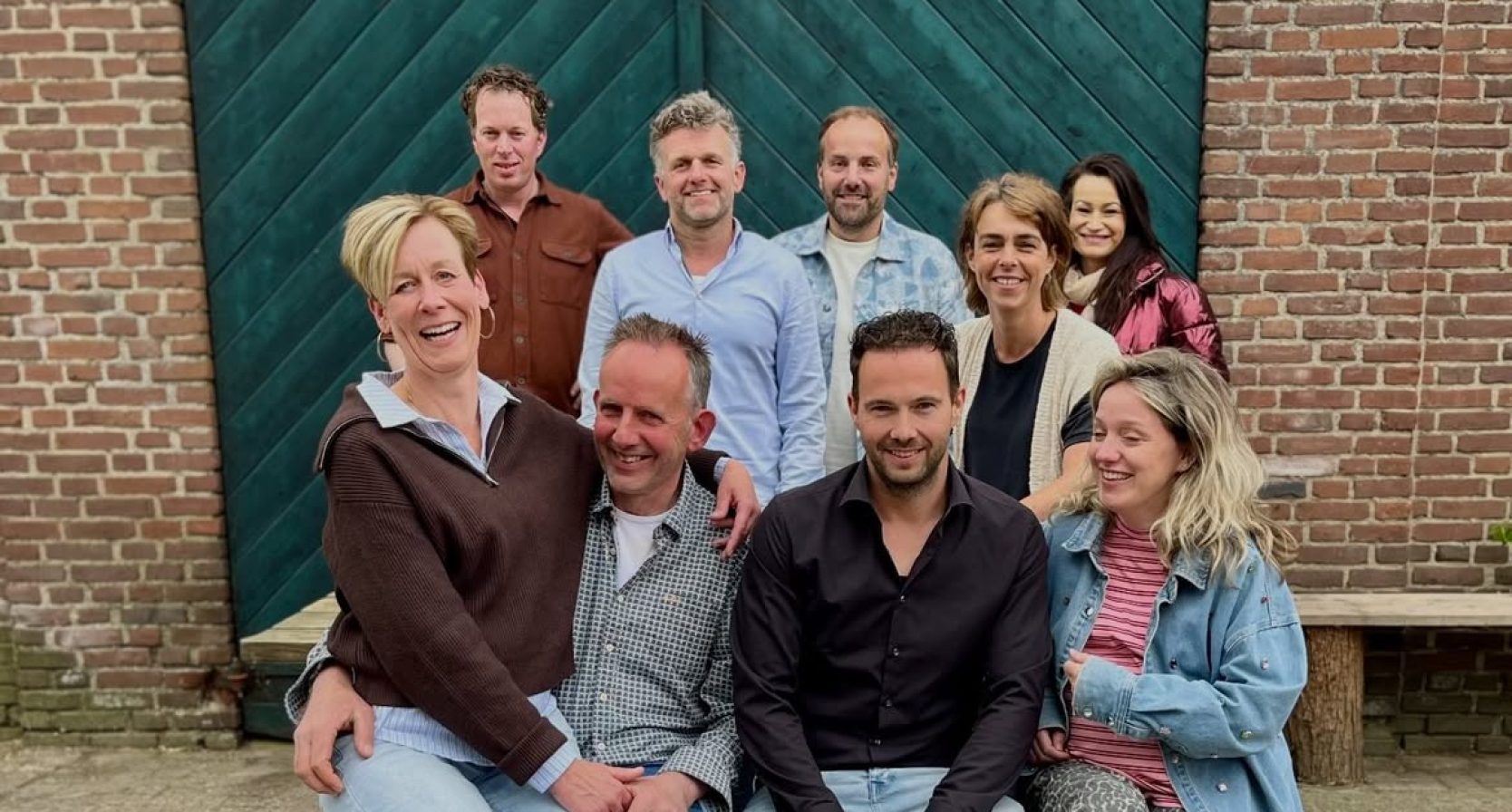Boeren uit 'Boer Zoekt Vrouw' staan stil bij overleden John: 'Dankbaar voor onze laatste ontmoeting samen'