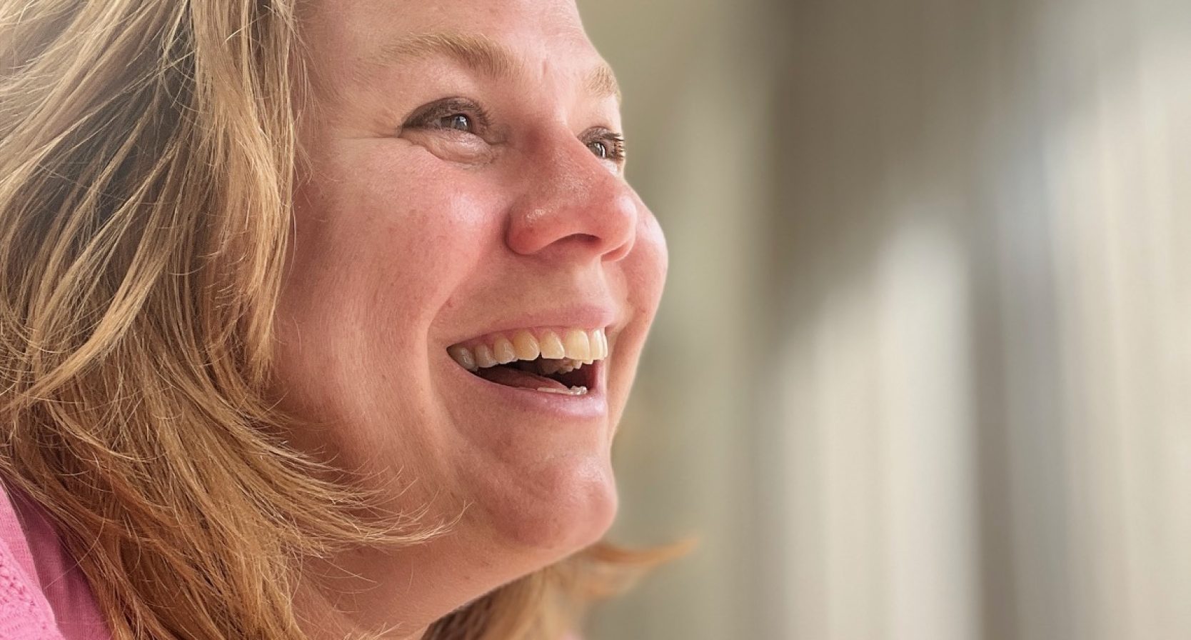 Toen haar zoon ernstige mentale problemen kreeg, werd Marjolein gezinscoach: 'Kinderen moeten veel te jong presteren'