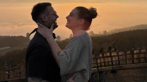 Thumbnail voor Influencer Petra Quist overleden na geboorte dochter, vriend blijft achter: 'Schatje, ik ben gebroken'