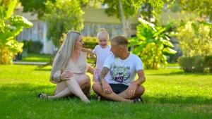 Thumbnail voor Mariska en haar man kregen stempel ‘onbegrepen fertiliteitsstoornis’: ‘Ondertussen leken al mijn vriendinnen zwanger te raken’
