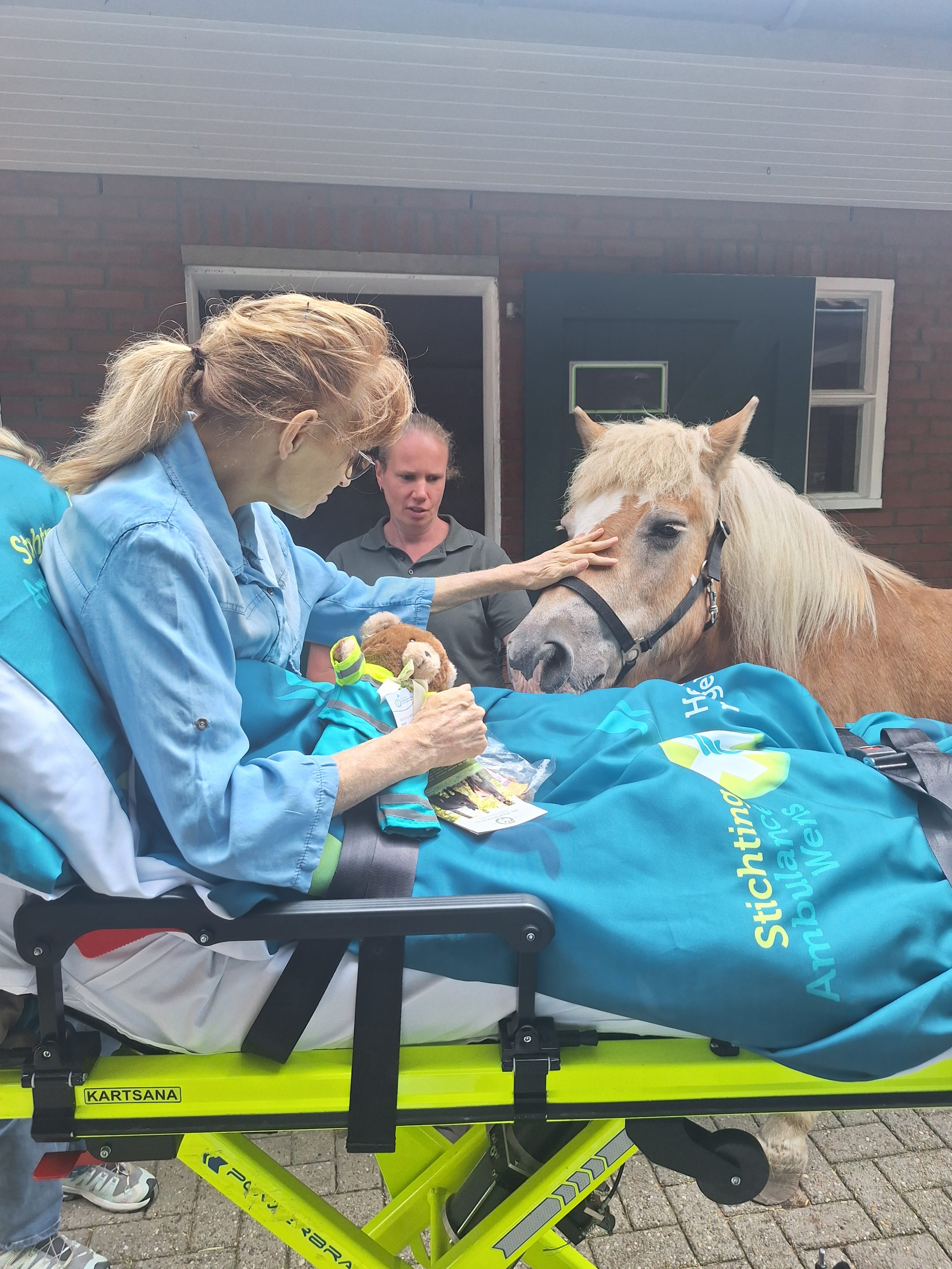 stichting ambulance astrid