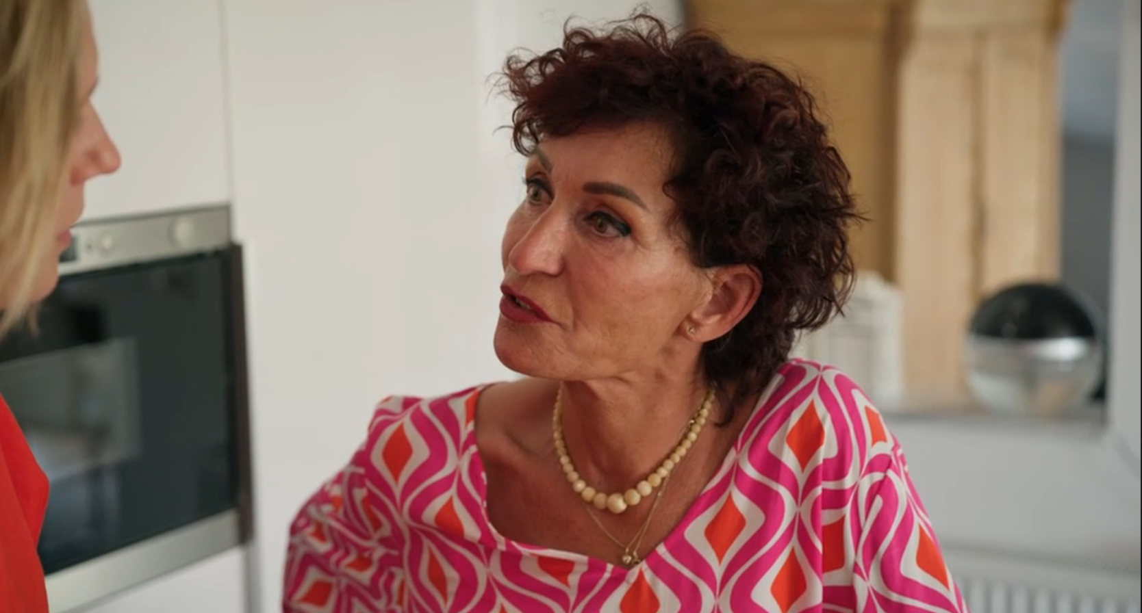'B&B Vol Liefde'-Ingrid verruilt Lesbos voor Nederland: 'Er zijn andere dingen die roepen'