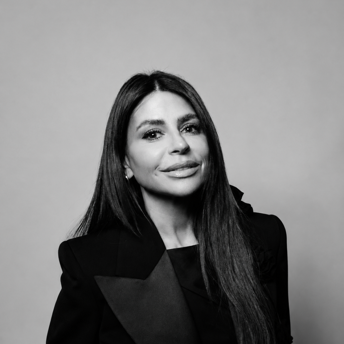Olcay Gulsen portret over woke
