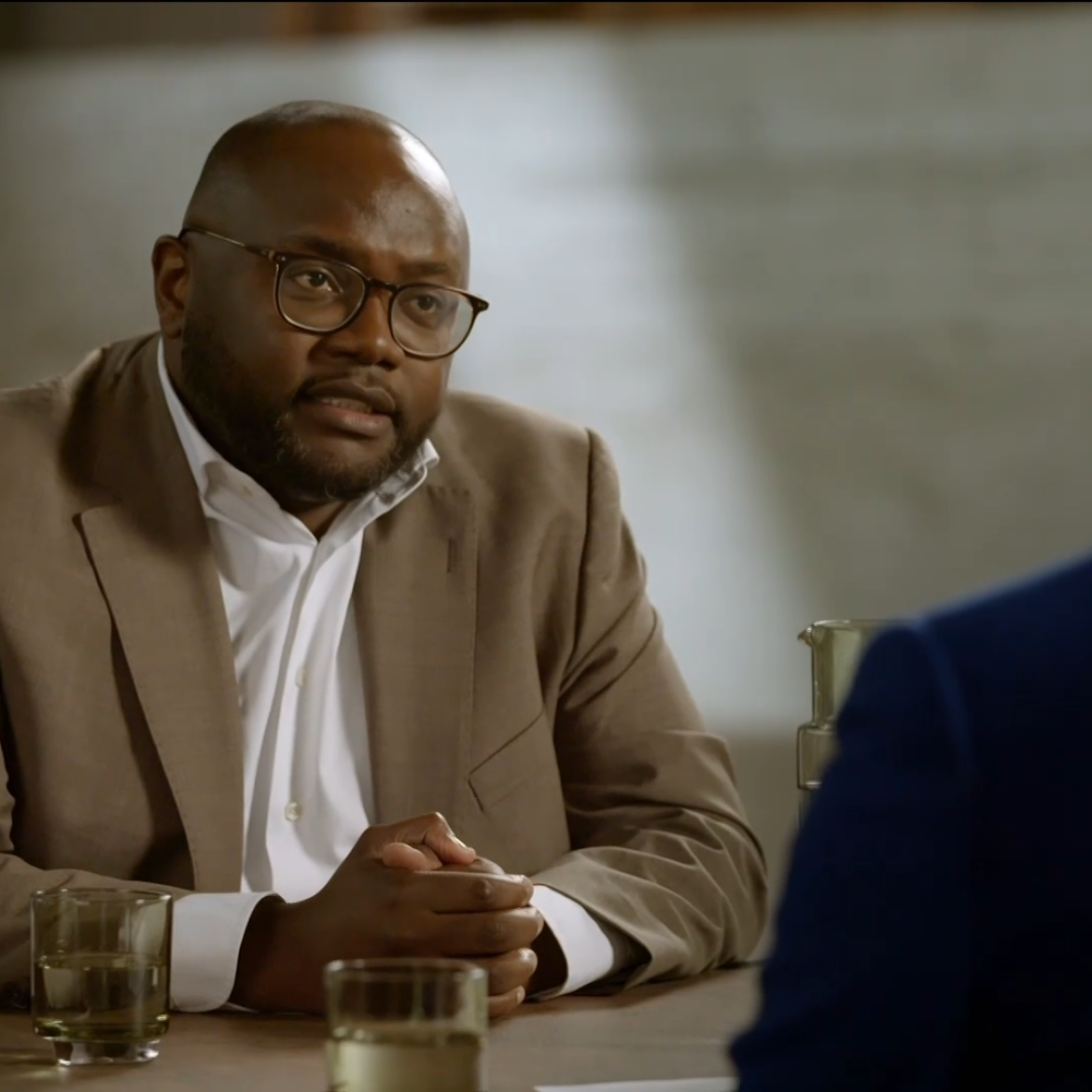 Mpanzu Bamenga over verlies zus in Amerikaans dententiecentrum