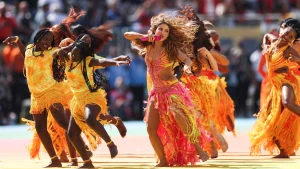 Thumbnail voor Van Madonna tot Shakira en Chris Martin: talloze wereldsterren in eerste halftime-show WK voetbal